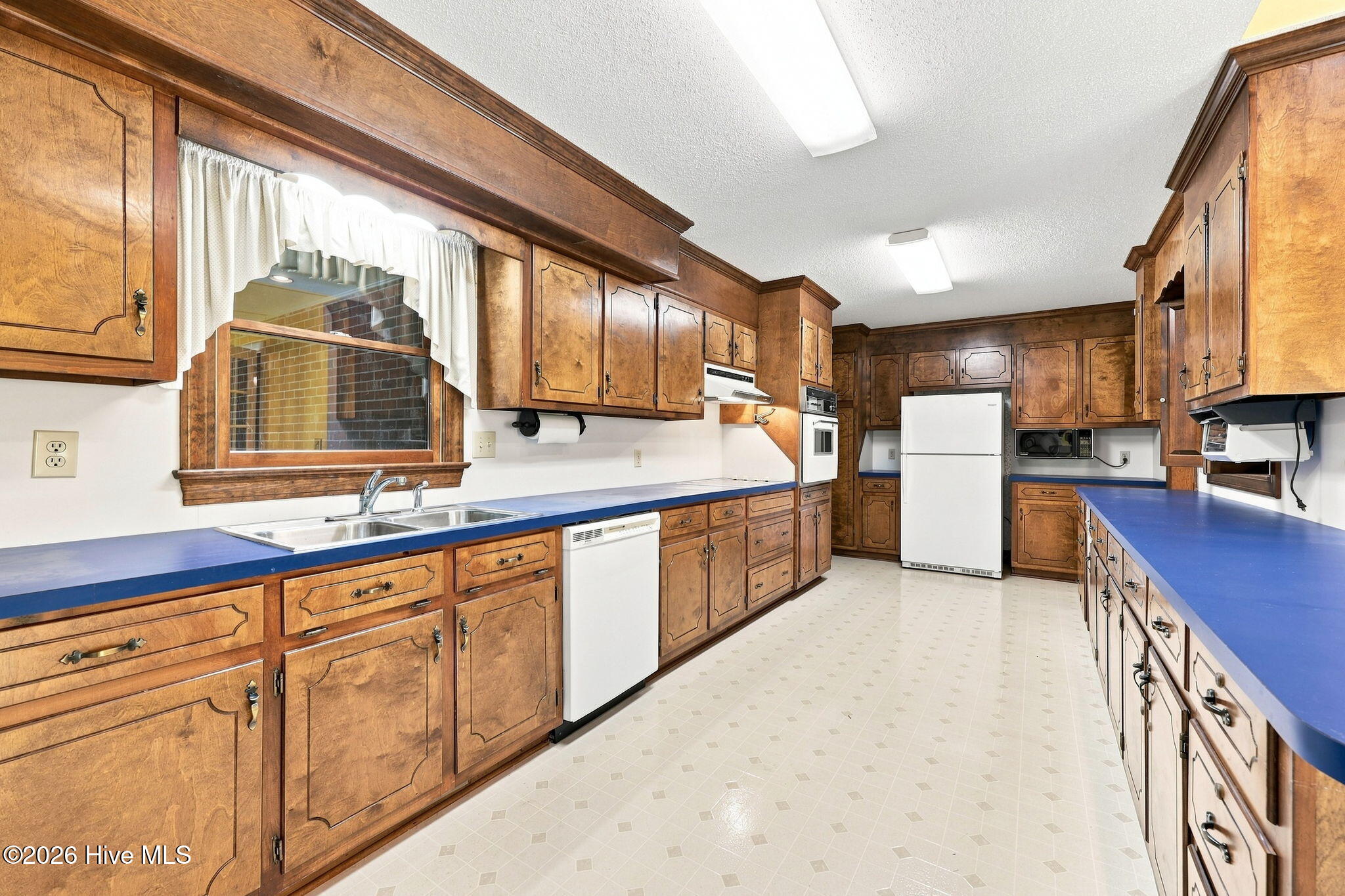 111 Robin Road Greenville, NC 27858 - Photo 18 of 57 Gallery Image 18