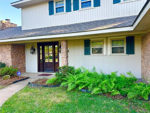 $349,900 | 520 Northpark Drive, Bossier City, LA 71111