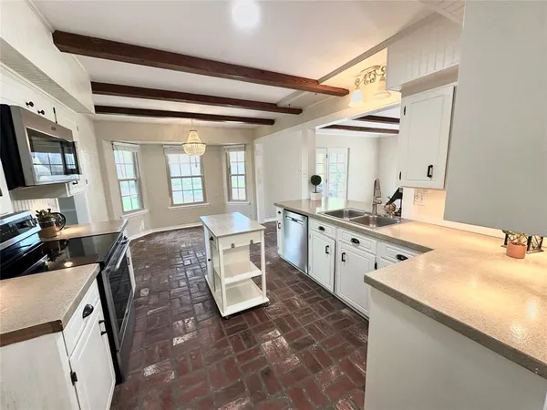 $349,900 | 520 Northpark Drive, Bossier City, LA 71111