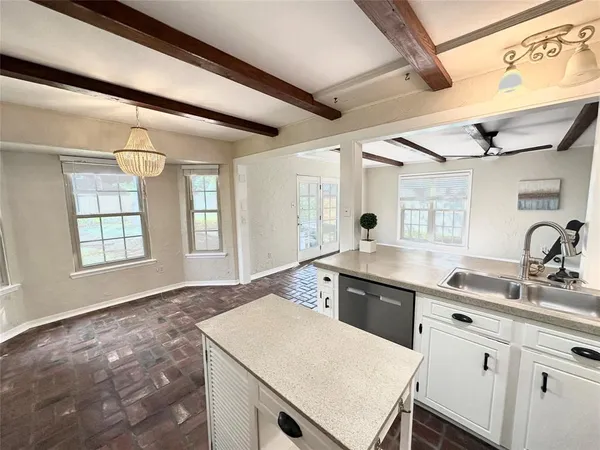 $349,900 | 520 Northpark Drive, Bossier City, LA 71111