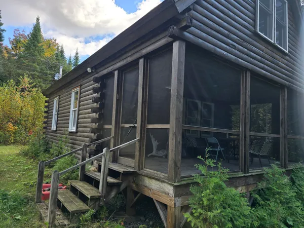 $189,500 | 60-68 Lower Lake Road, Danforth, ME 04424