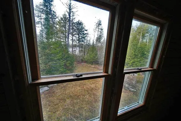 $189,500 | 60-68 Lower Lake Road, Danforth, ME 04424