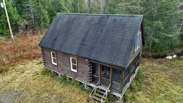 $189,500 | 60-68 Lower Lake Road, Danforth, ME 04424