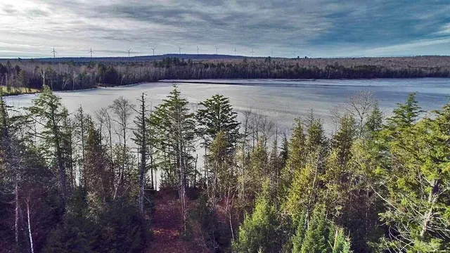 $189,500 | 60-68 Lower Lake Road, Danforth, ME 04424