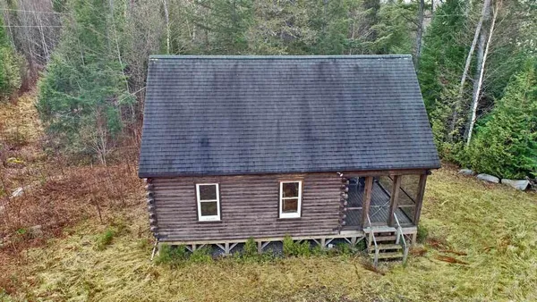 $189,500 | 60-68 Lower Lake Road, Danforth, ME 04424