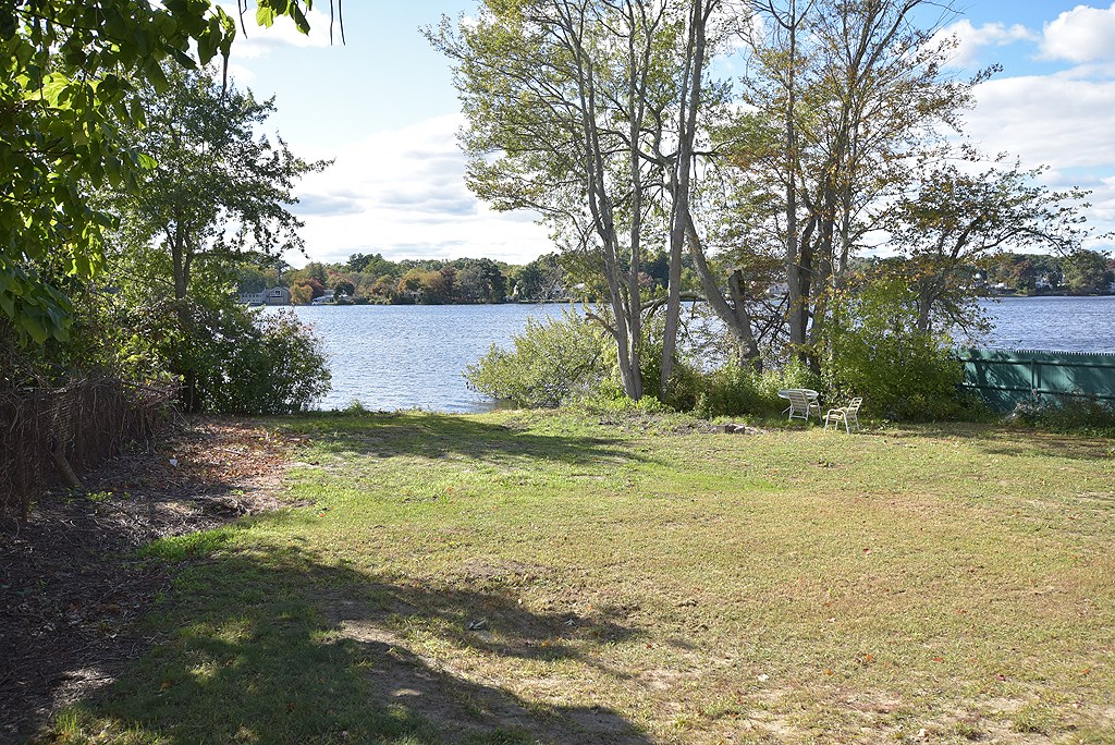 175 Edgehill Road Warwick, RI 02889 - Photo 12 of 12