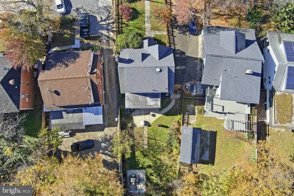 $899,000 | 8209 Flower Avenue, Takoma Park, MD 20912