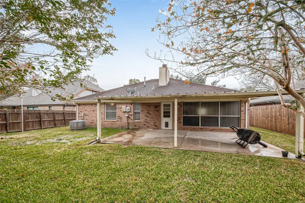 $2,000 | 4431 Duesenberg Drive, Pearland, TX 77584