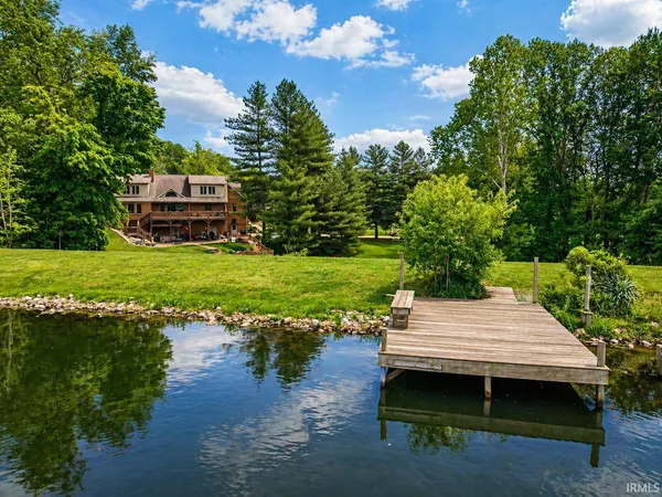 $845,000 | 10348 Oglesby Drive, Evansville, IN 47720