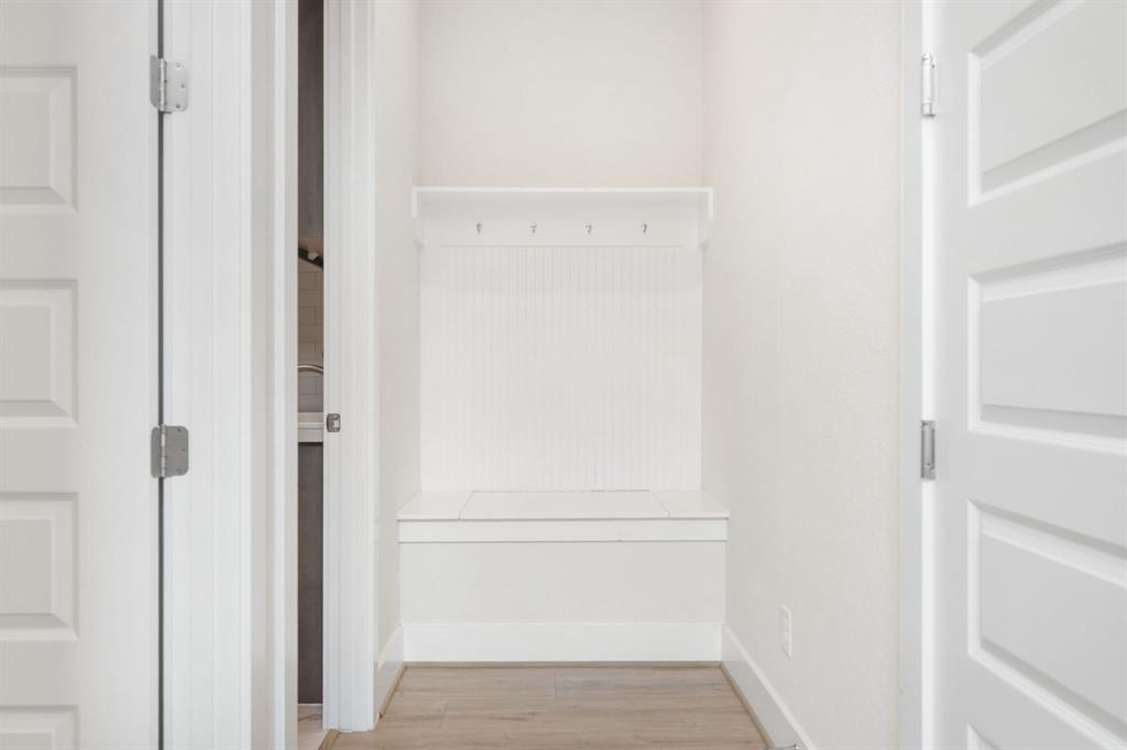 504 Tomichi Trail Austin, TX 78738 - Photo 29 of 36 a view of a closet