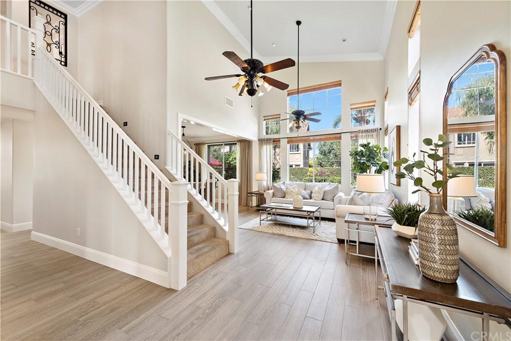 11615 Allen Tustin, CA 92782 - Photo 4 of 51