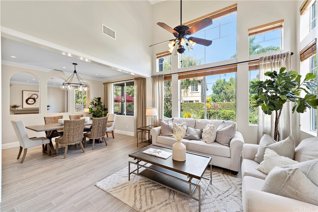 11615 Allen Tustin, CA 92782 - Photo 5 of 51