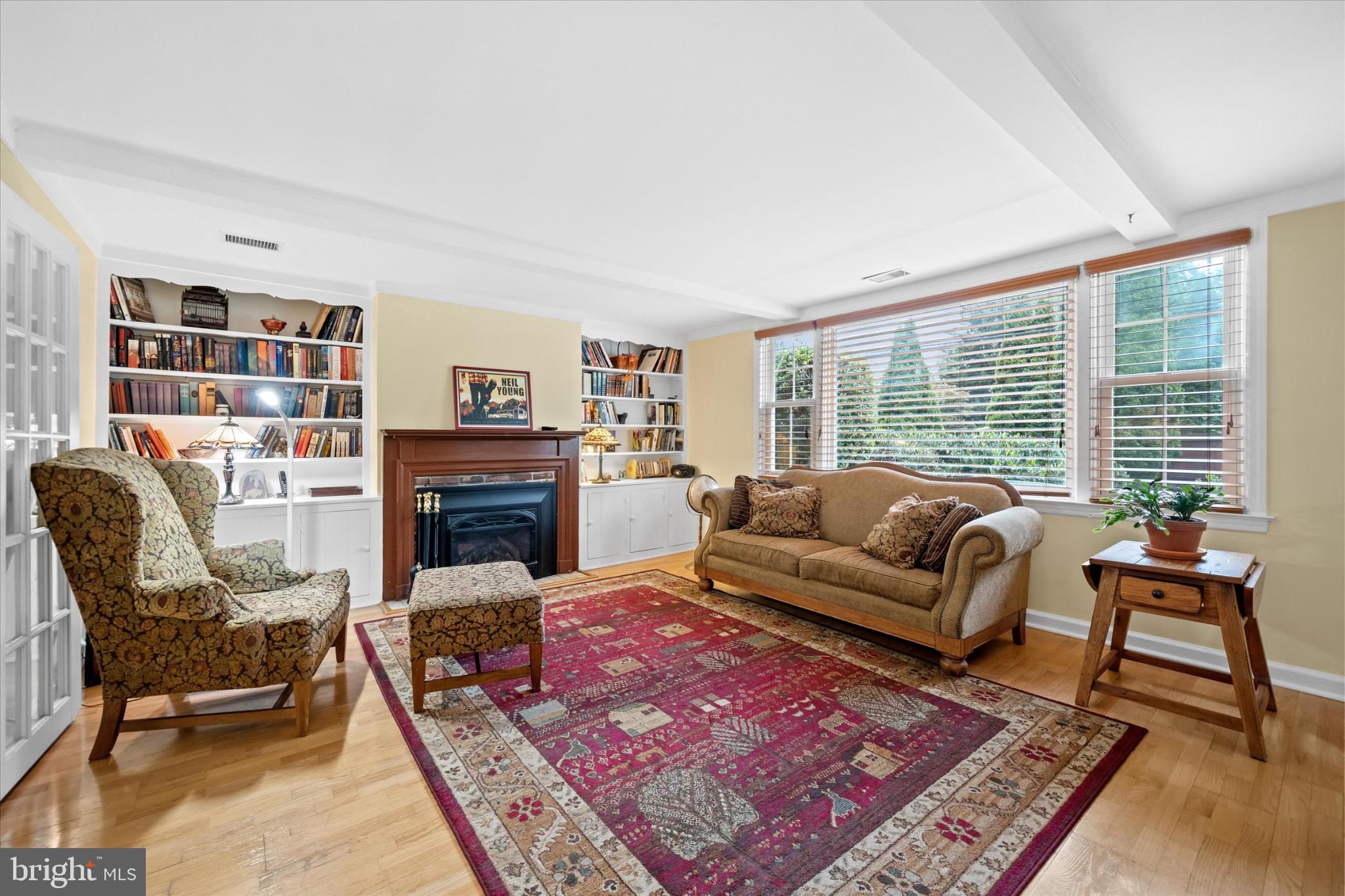 47 Rabbit Run Road Rose Valley, PA 19086 - Photo 8 of 48 Warm living space with natural light.