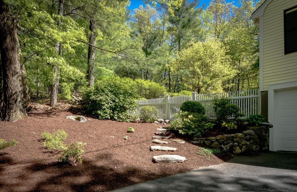 20 Cedar Hill Road Dover, MA 02030 - Photo 4 of 30 Gallery Image 4
