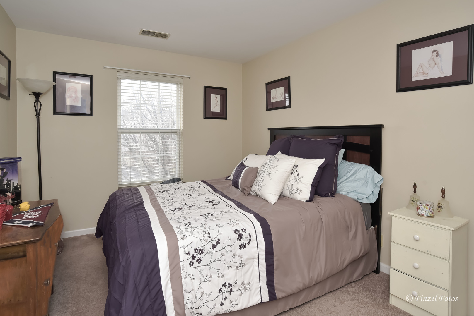 1025 Horizon Ridge Lake In The Hills, IL 60156 - Photo 9 of 16 Gallery Image 9