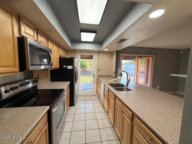 $2,400 | 1105 West Juanita Avenue, Mesa, AZ 85210