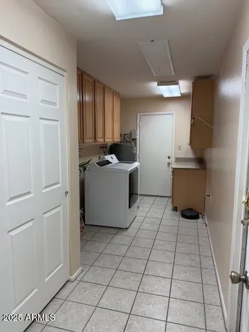 $2,400 | 1105 West Juanita Avenue, Mesa, AZ 85210