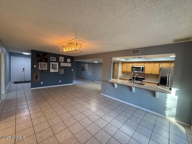 1105 West Juanita Avenue Mesa, AZ 85210 - Photo 7 of 25 IMG_5663