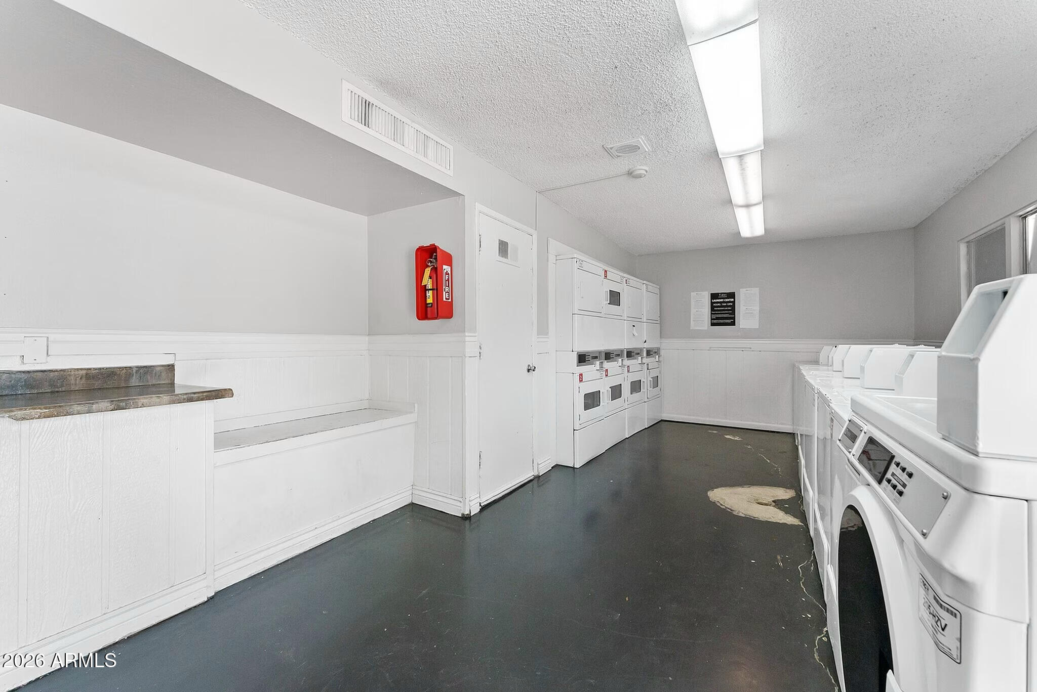 1865 East Broadway Road Tempe, AZ 85282 - Photo 4 of 14 madery-apartments-tempe-laundry facility
