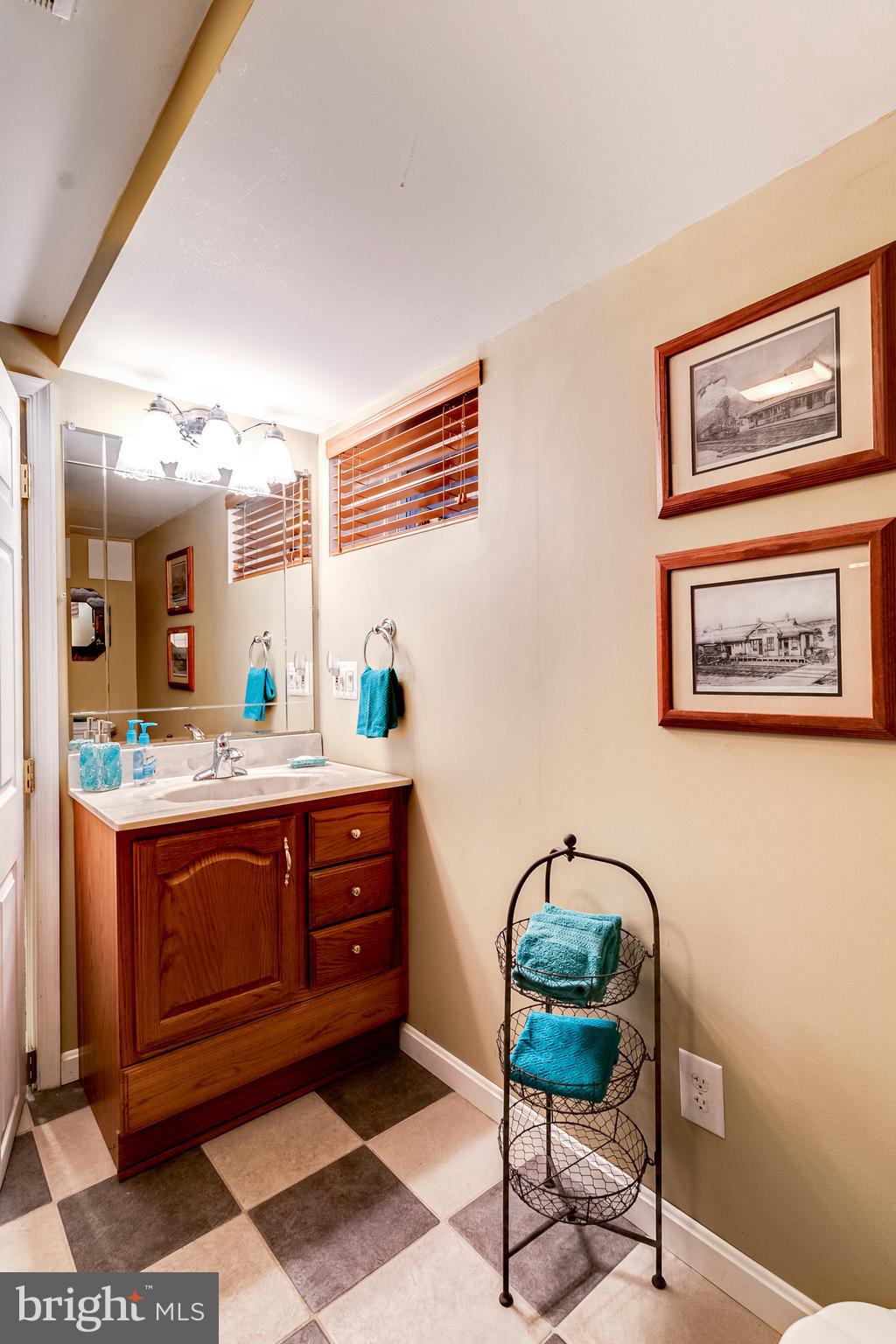 1918 Poplar Road Essex, MD 21221 - Photo 28 of 40 Lower Level Full bath