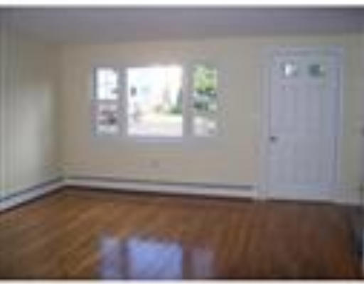 65 Decatur Street, Unit 65 Arlington, MA 02474 - Photo 3 of 6 Gallery Image 3
