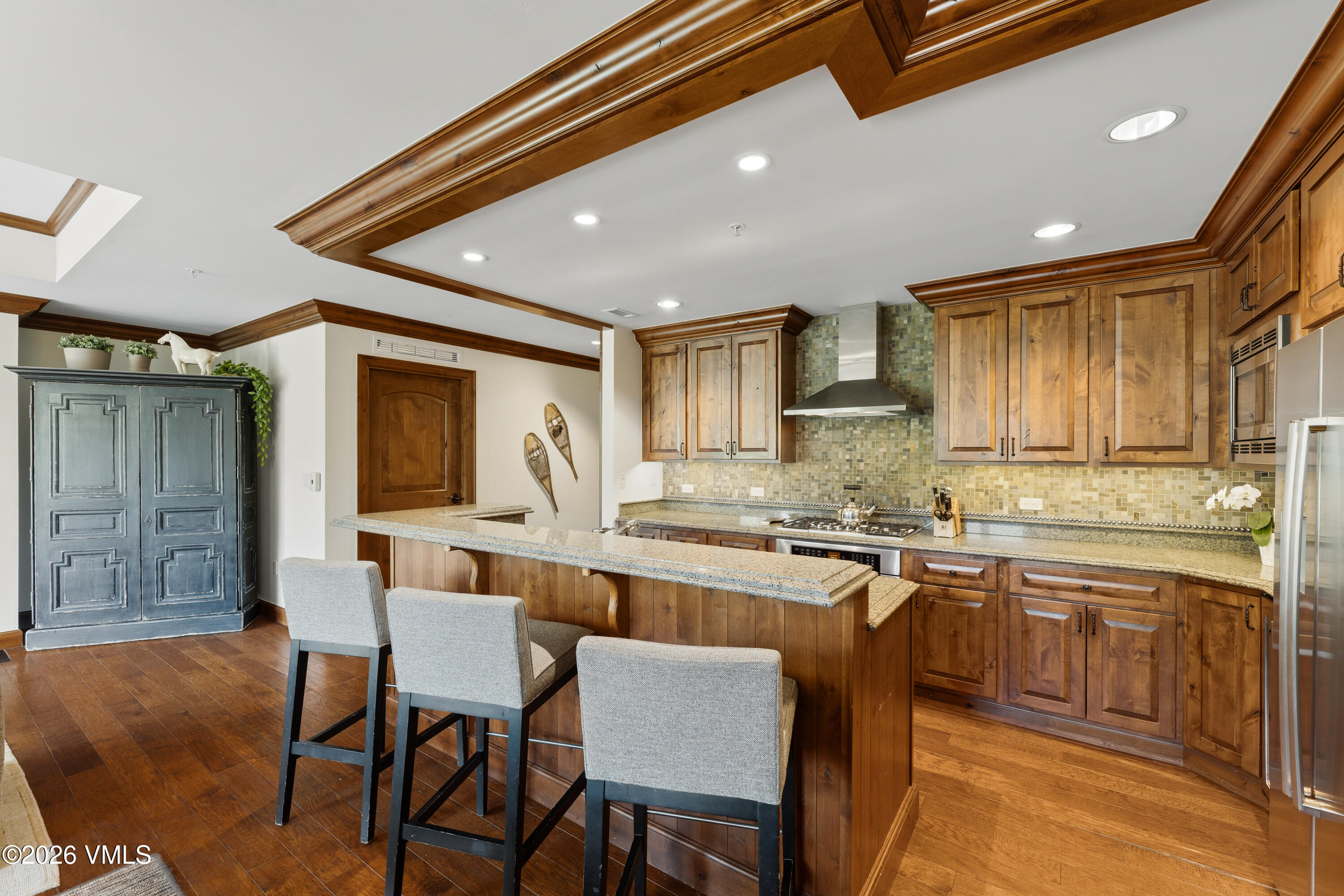 728 West Lionshead Circle, Unit R514 Vail, CO 81657 - Photo 16 of 36 Kitchen