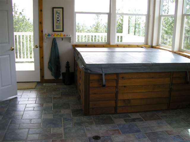18425 East Eagle Ridge Lane Mead, WA 99021 - Photo 7 of 9 Gallery Image 7