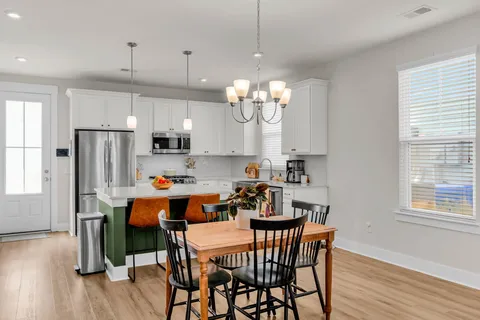 $529,000 | 4604 Hammett Alley, North Charleston, SC 29405