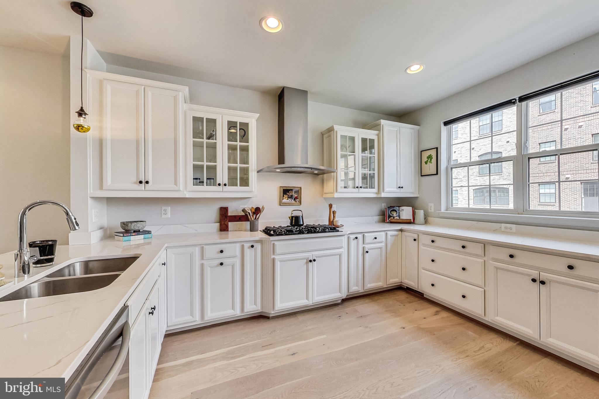 509 Triggerfish Drive Oxon Hill, MD 20745 - Photo 12 of 50