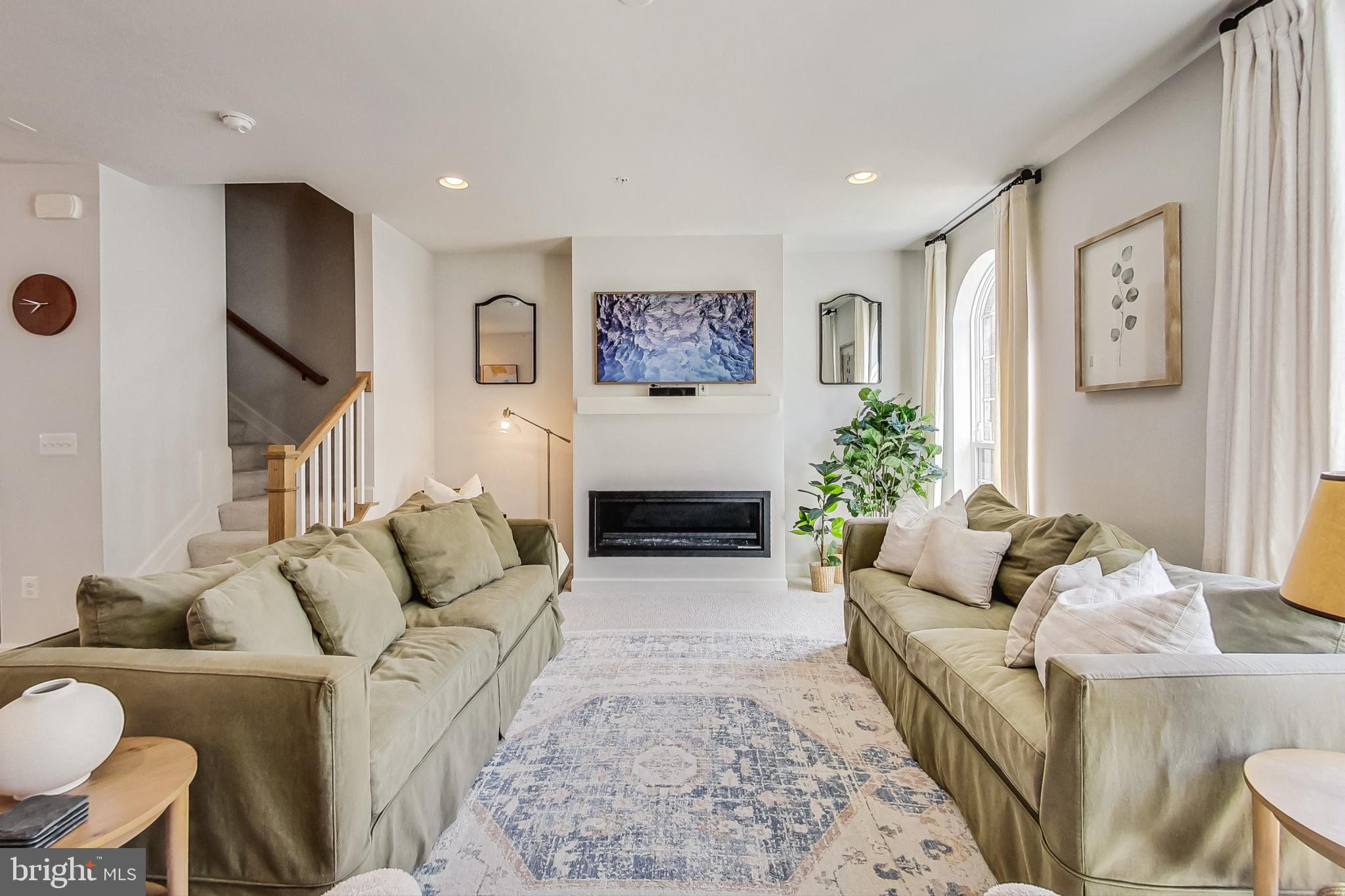 509 Triggerfish Drive Oxon Hill, MD 20745 - Photo 17 of 50