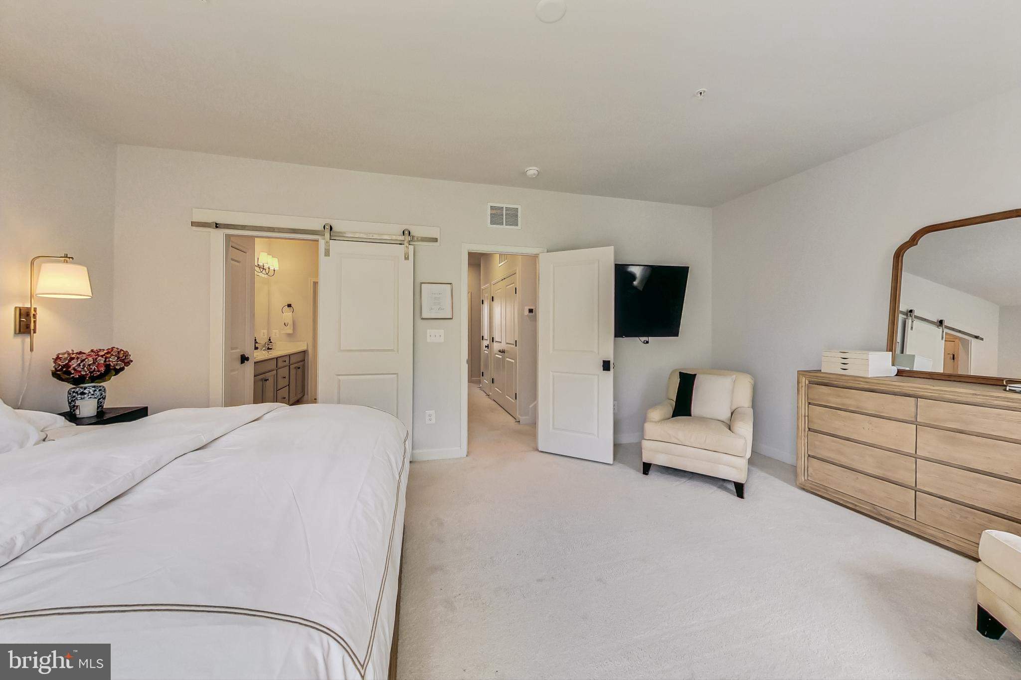 509 Triggerfish Drive Oxon Hill, MD 20745 - Photo 20 of 50