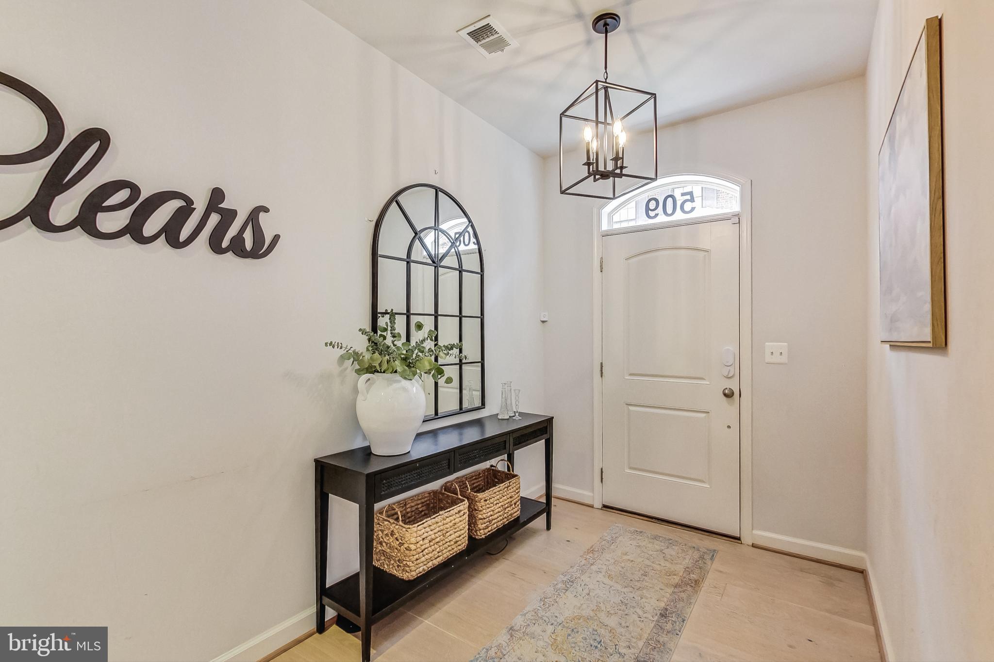 509 Triggerfish Drive Oxon Hill, MD 20745 - Photo 2 of 50