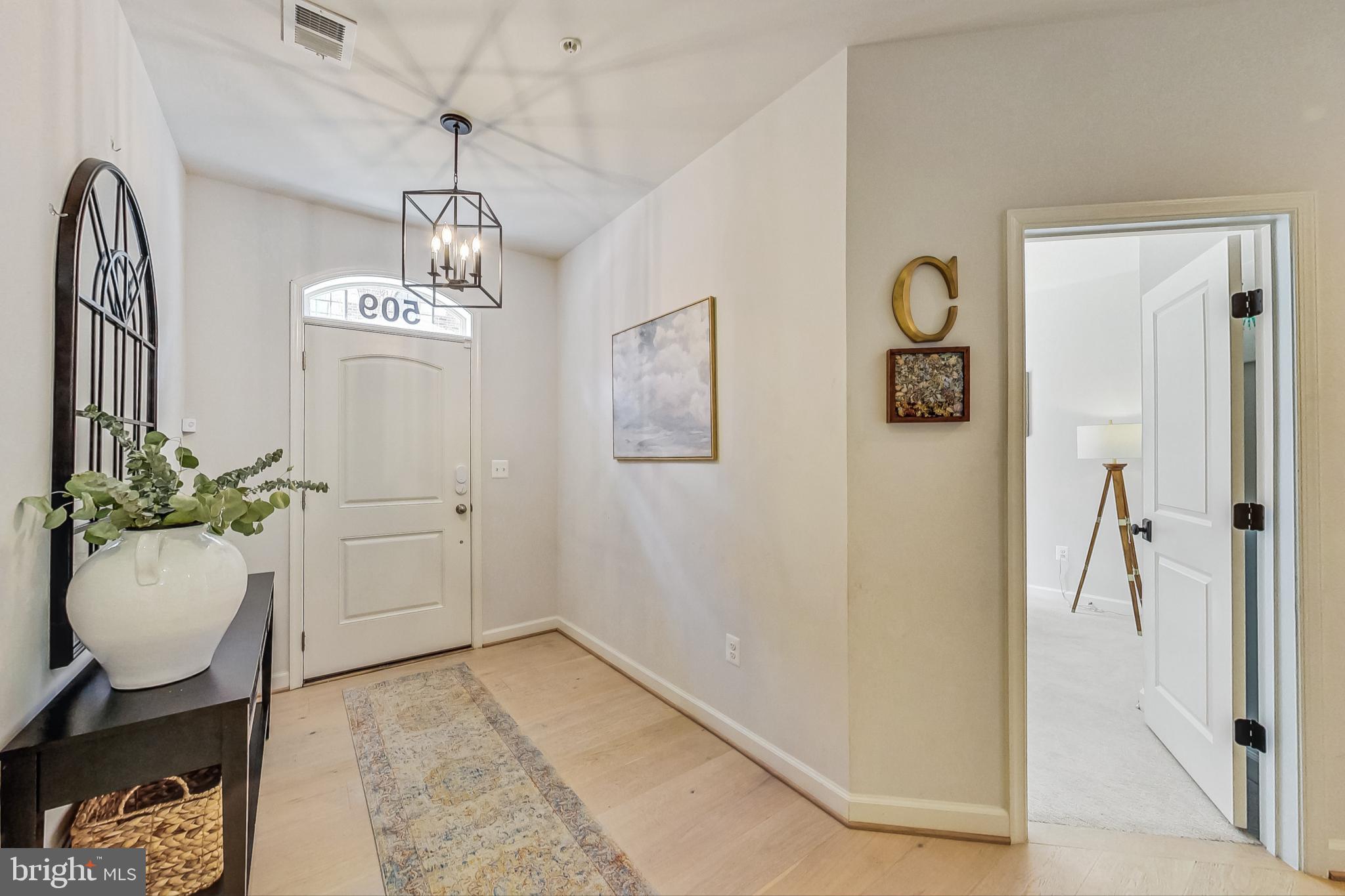 509 Triggerfish Drive Oxon Hill, MD 20745 - Photo 3 of 50