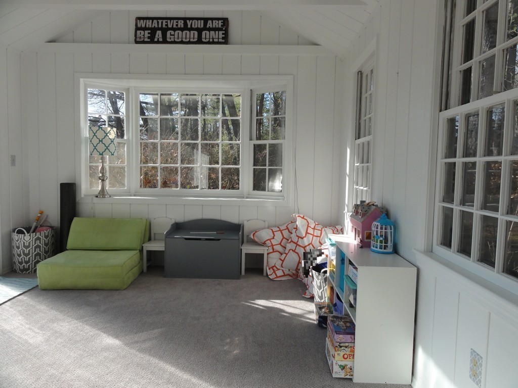 606 Old Dunstable Road Groton, MA 01450 - Photo 12 of 27 Gallery Image 12