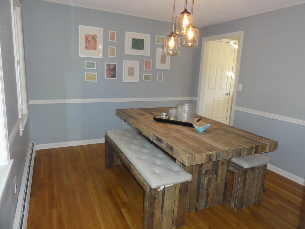 606 Old Dunstable Road Groton, MA 01450 - Photo 2 of 27 Gallery Image 2