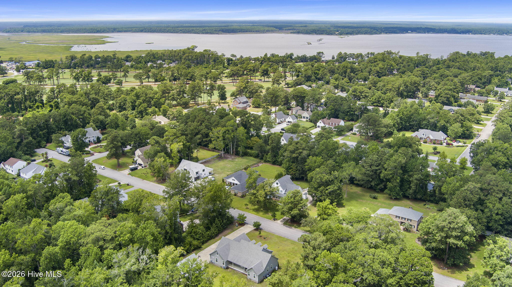 2703 East Fairway Road Morehead City, NC 28557 - Photo 12 of 88