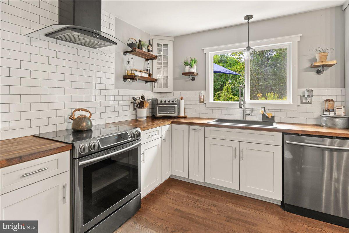 4737 Teen Barnes Road Frederick, MD 21703 - Photo 12 of 61 recently renovated kitchen