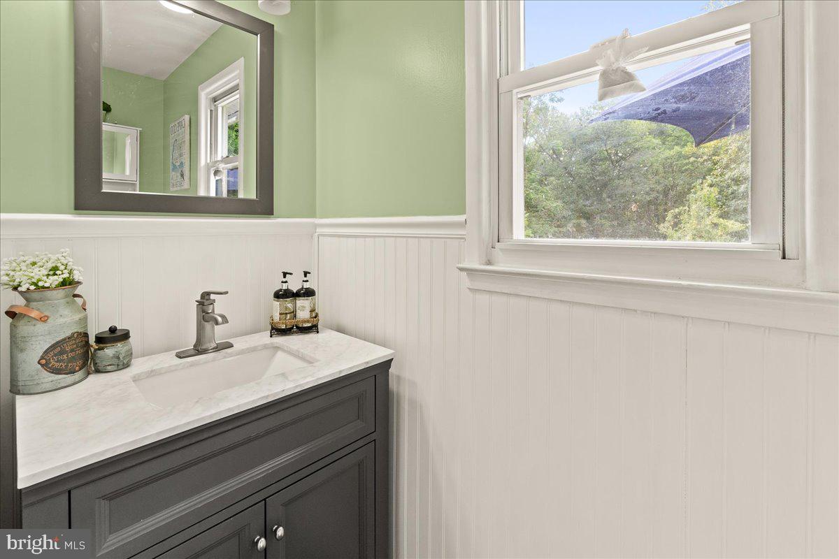 4737 Teen Barnes Road Frederick, MD 21703 - Photo 19 of 61 full bath