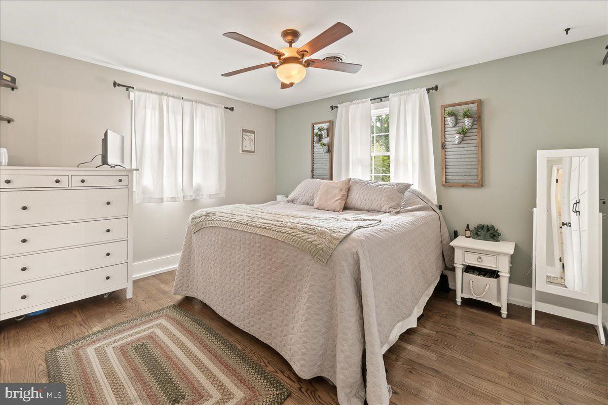 4737 Teen Barnes Road Frederick, MD 21703 - Photo 21 of 61 master bedroom