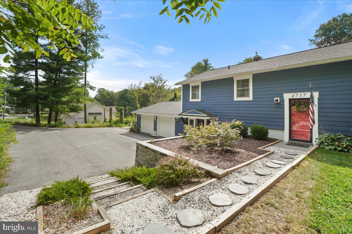 4737 Teen Barnes Road Frederick, MD 21703 - Photo 3 of 61