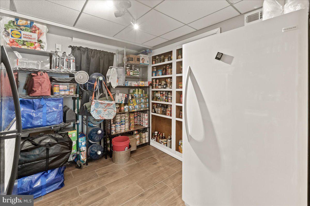 4737 Teen Barnes Road Frederick, MD 21703 - Photo 32 of 61