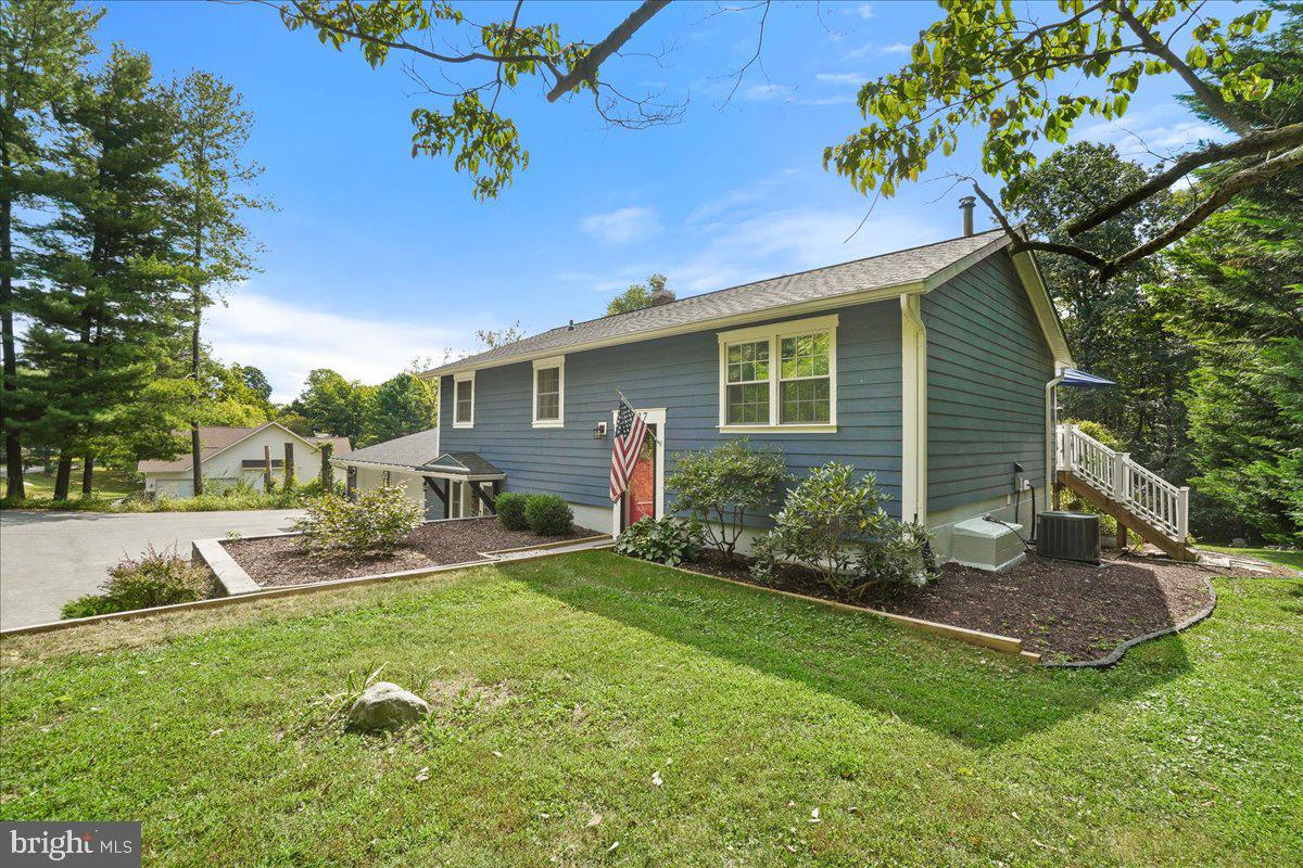 4737 Teen Barnes Road Frederick, MD 21703 - Photo 4 of 61