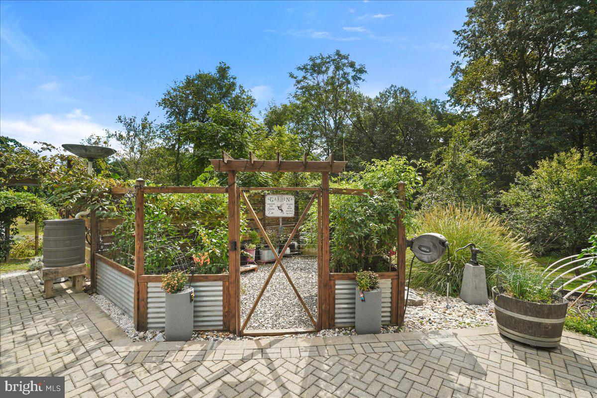 4737 Teen Barnes Road Frederick, MD 21703 - Photo 43 of 61