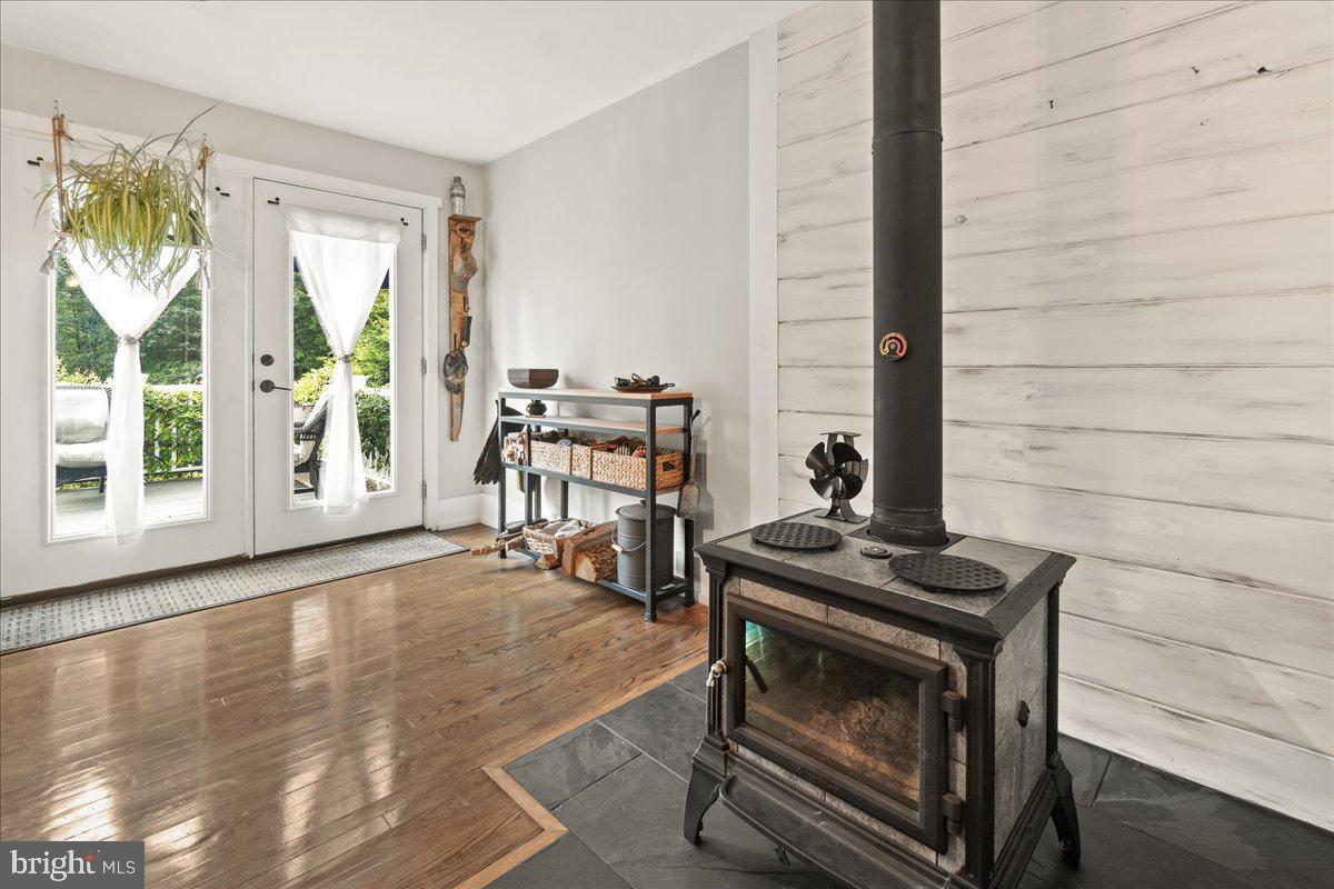 4737 Teen Barnes Road Frederick, MD 21703 - Photo 8 of 61 woodstove