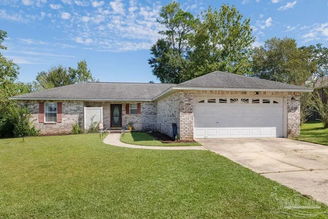 $274,500 | 332 Twisted Oak Drive, Cantonment, FL 32533