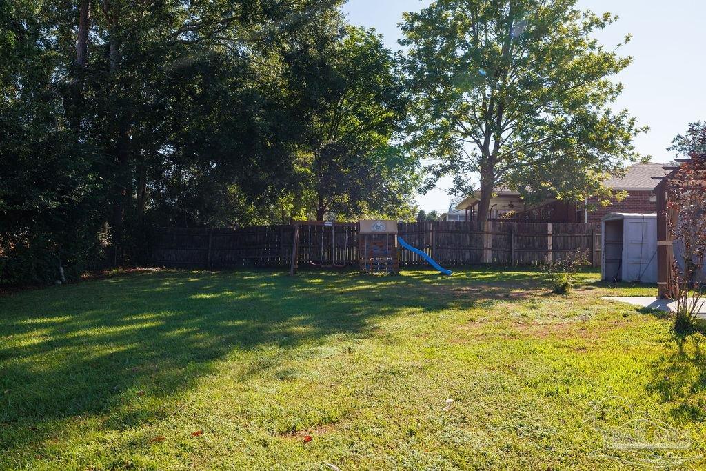 332 Twisted Oak Drive Cantonment, FL 32533 - Photo 17 of 21