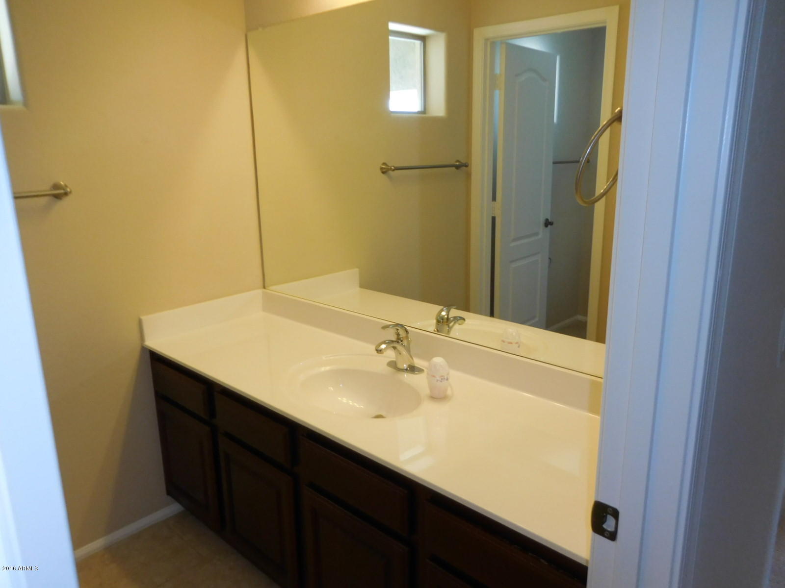 2537 East Ridge Creek Road Phoenix, AZ 85024 - Photo 14 of 27 DSCN5145