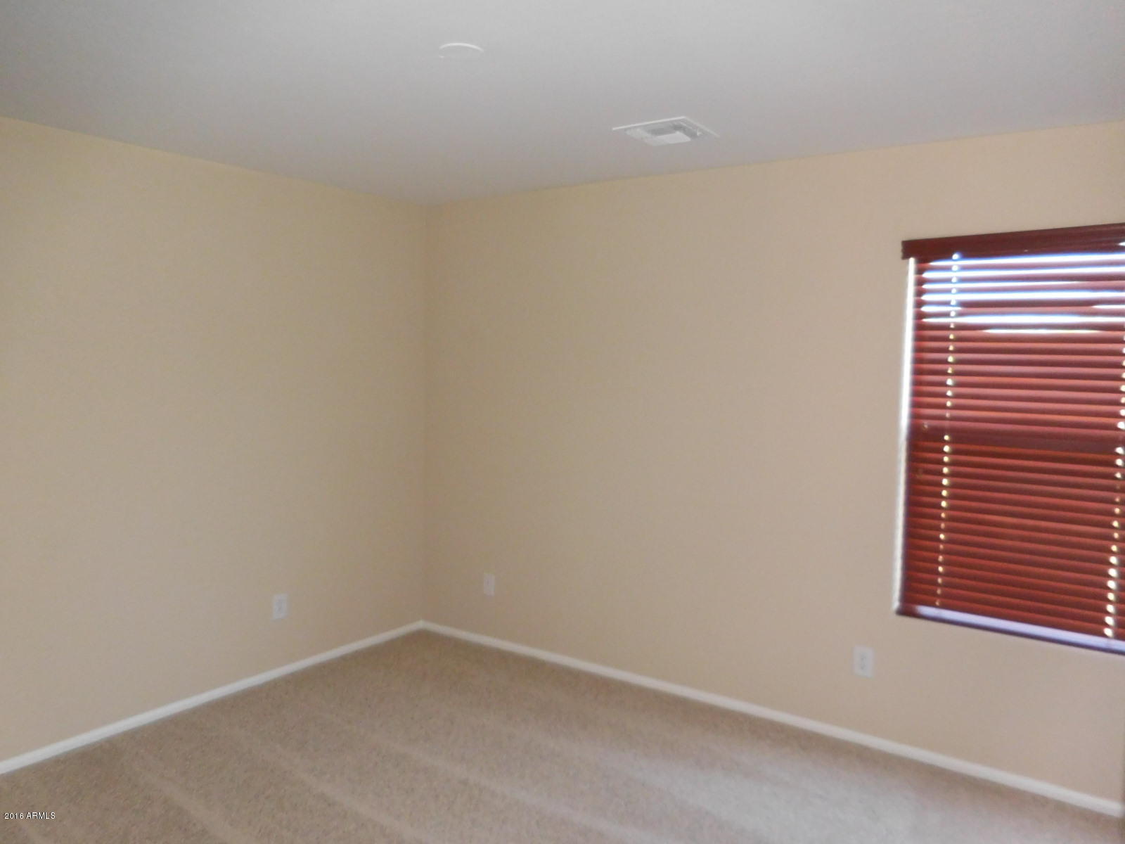 2537 East Ridge Creek Road Phoenix, AZ 85024 - Photo 17 of 27 DSCN5149