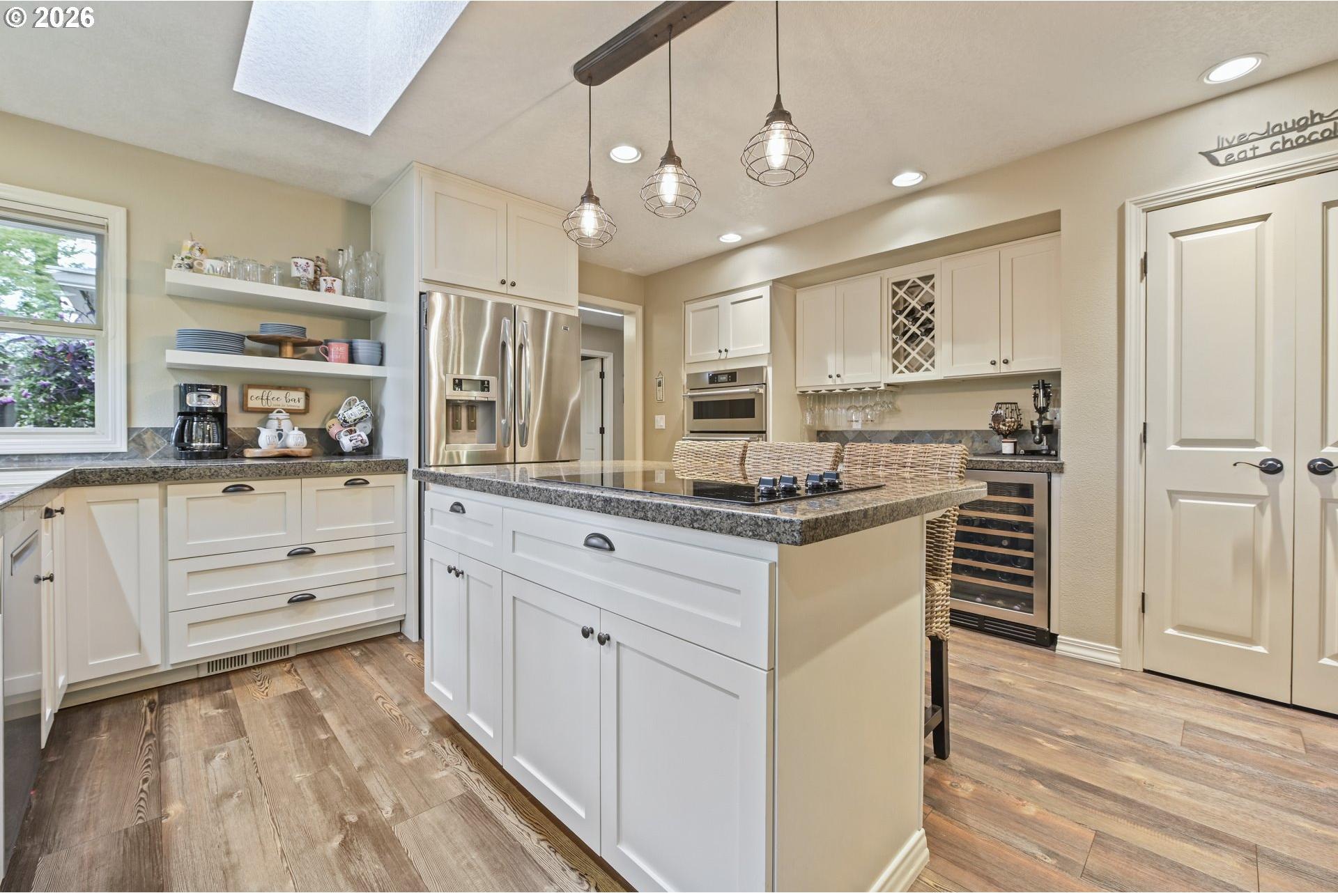 28660 Southeast KW Anderson Road Gresham, OR 97080 - Photo 7 of 45 Kitchen