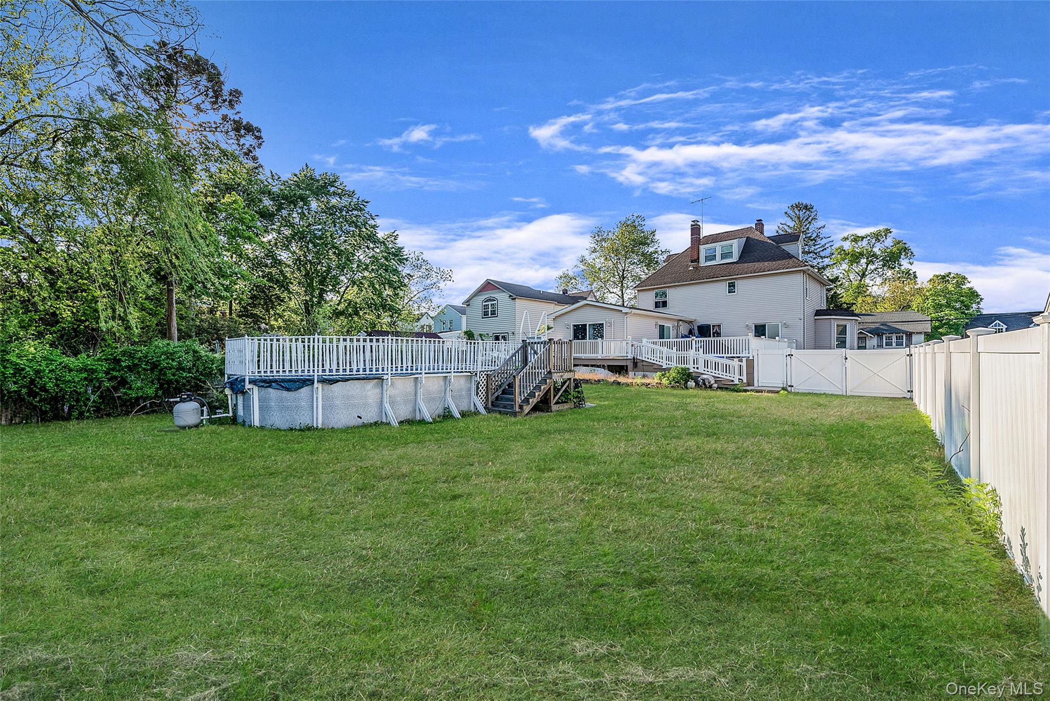 80 George Street Babylon, NY 11702 - Photo 8 of 41